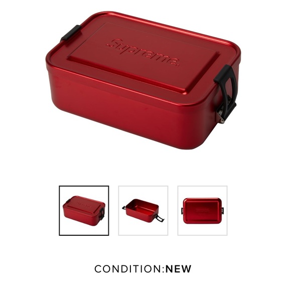 Supreme Sigg Box 2025